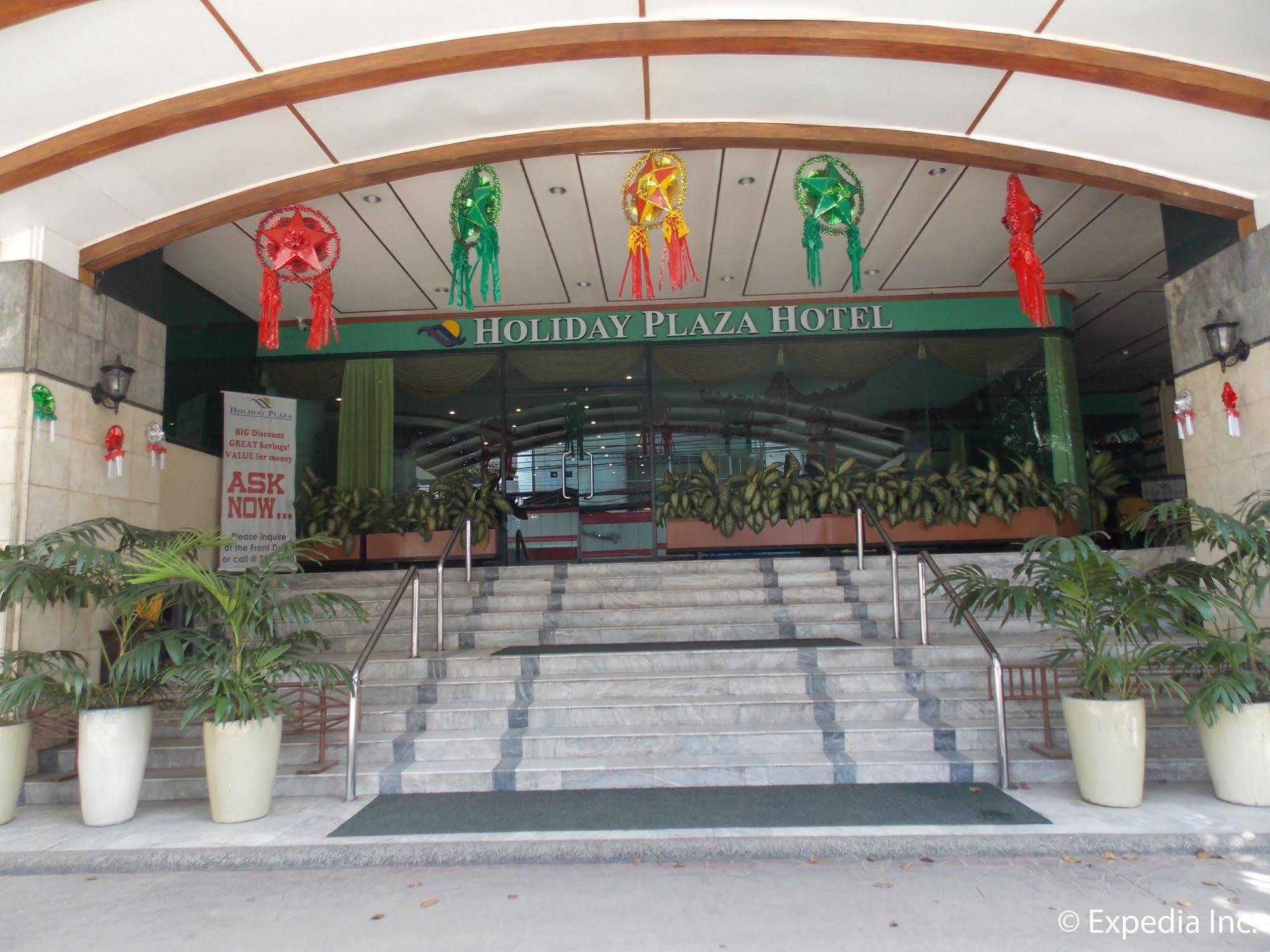 Holiday Plaza Cebu Stadt Exterior foto